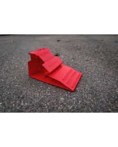 Caliber MR20K Red Wheel Chocks 13596